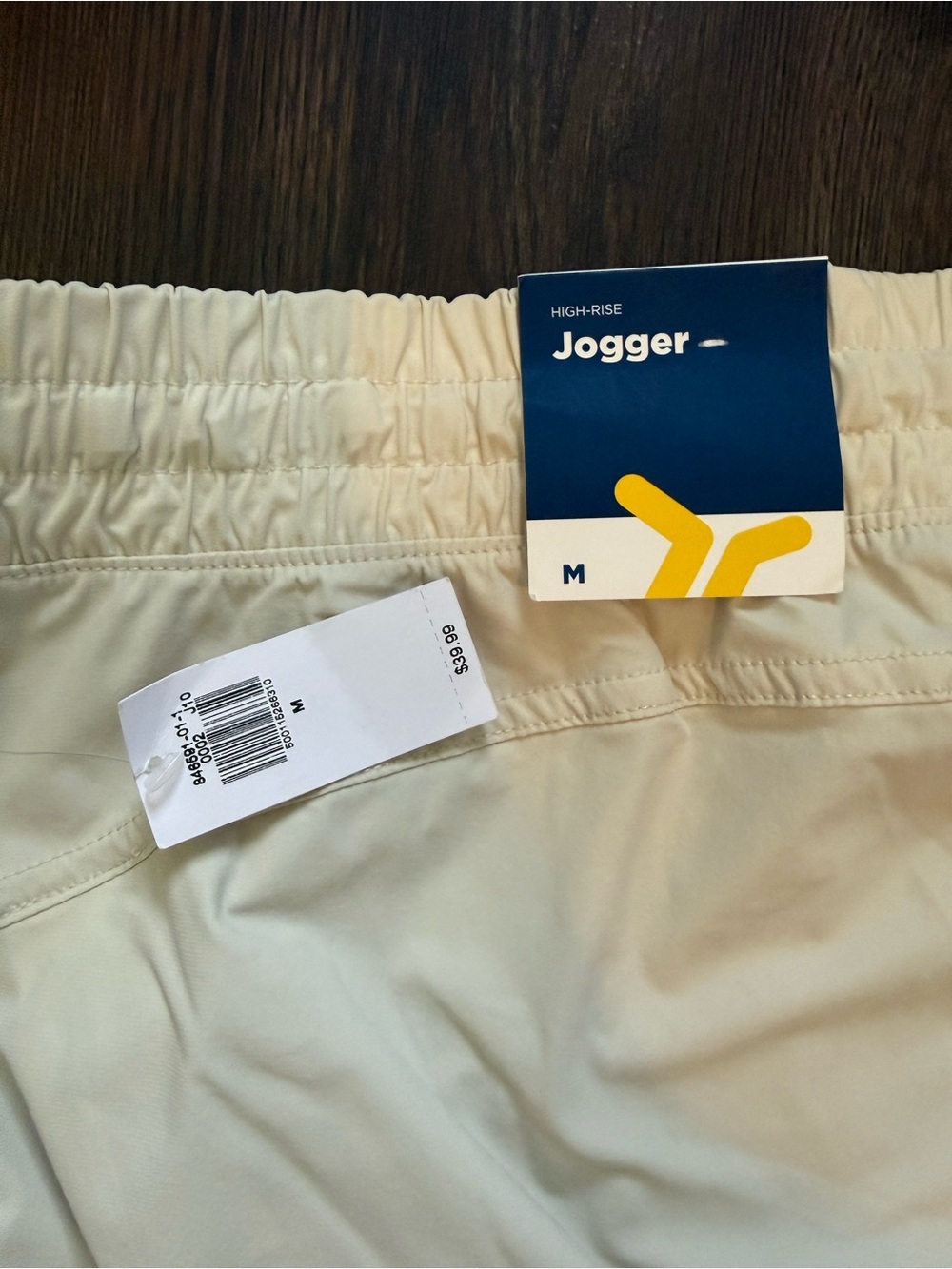 NWT Old Navy SleekTech Go Dry Active Joggers Women's Sz M Ivory High Rise - Picture 3 of 7